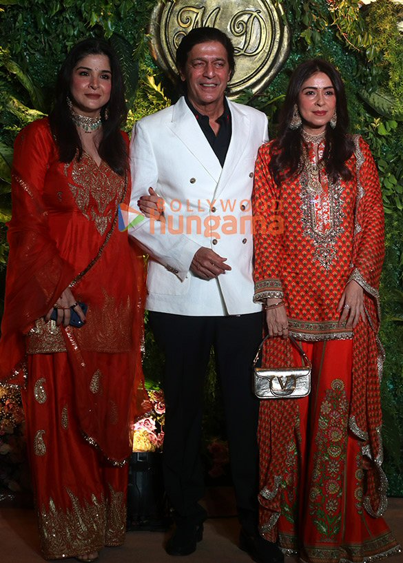 photos salman khan aamir khan tiger shroff farhan akhtar and others at komal nahtas son mohak nahtas wedding reception 44