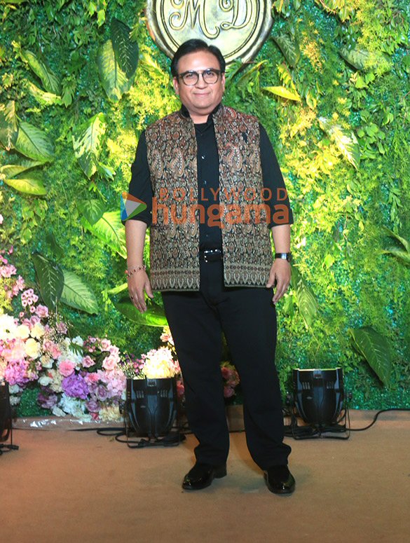 photos salman khan aamir khan tiger shroff farhan akhtar and others at komal nahtas son mohak nahtas wedding reception 62