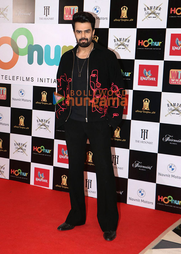 photos suniel shetty rupali ganguly jeetendra and others grace the hoonur balaji telefilms initiative grand launch 2026 1
