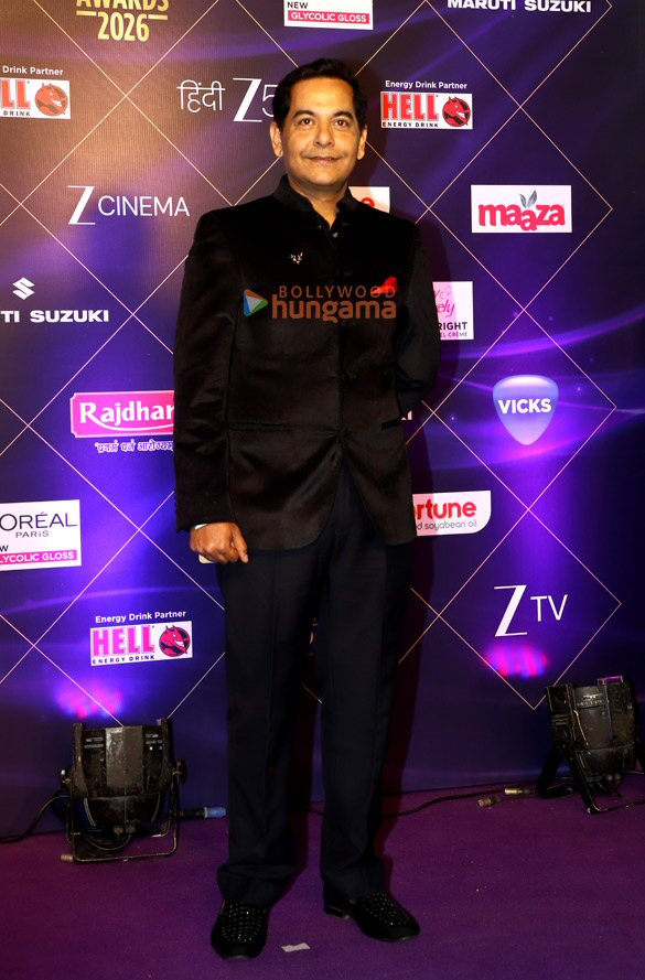 photos varun dhawan rajkummar rao riteish deshmukh and others grace the zee cine awards 2026 10