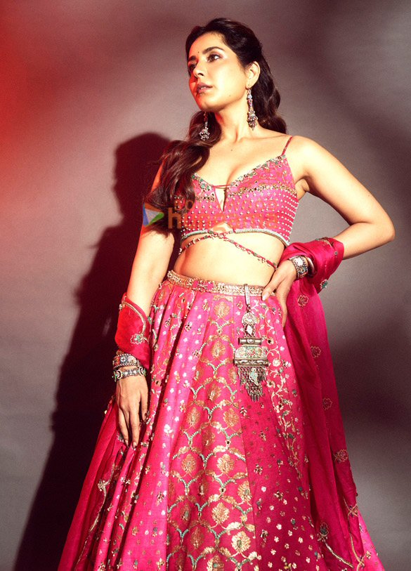 raashi khanna 11