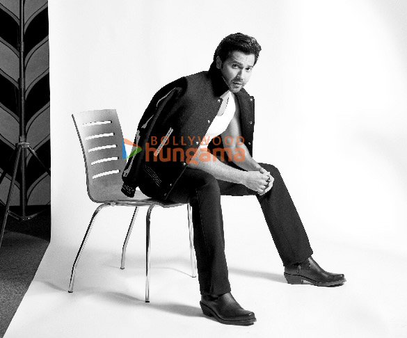 varun dhawan 6 11