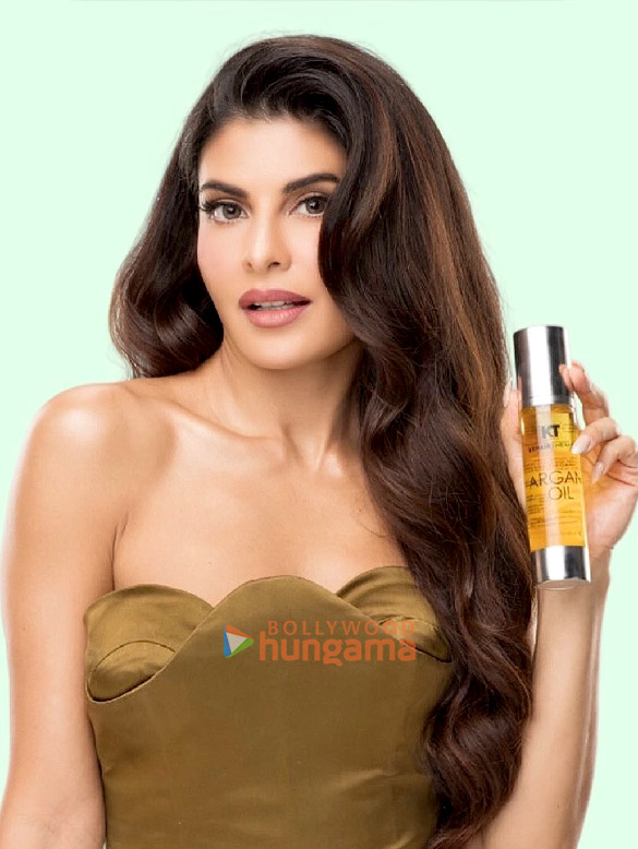 jacqueline fernandez 8 21