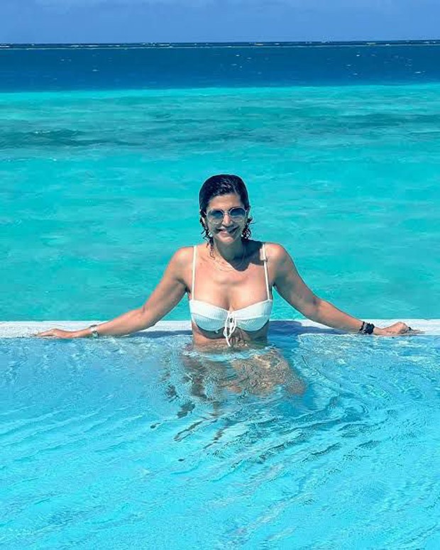 जन्मदिन मुबारक हो मंदिरा बेदी: 5 बार उन्होंने आत्मविश्वास और स्टाइल के साथ पावर ड्रेसिंग को फिर से परिभाषित किया