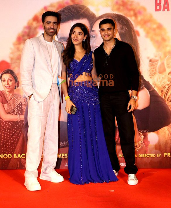 photos avinash tiwary medha shankr adarsh gourav nushrratt bharuccha and others attend special screening of ginny wedss sunny 2 9