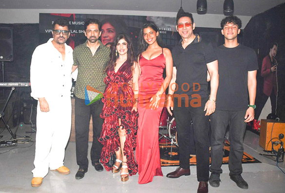 photos shibani kashyap sudhanshu pandey deepshika and others attend the launch of the album sarfira hosted by mika singh 15