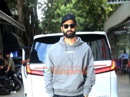 Photos: Vicky Kaushal snapped in Town