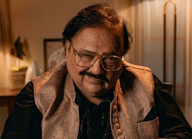 Crocs India taps Rakesh Bedi for new digital campaign built on everyday moments