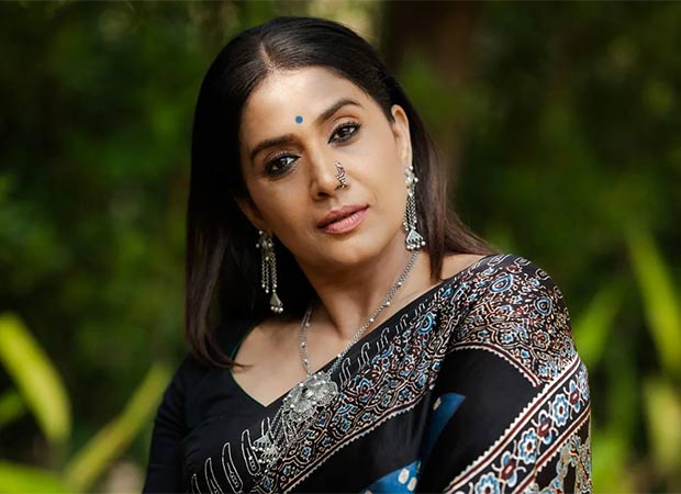 Sonali Kulkarni stranded for 5 hours in Mumbai traffic, shares distress video: “This is scary”