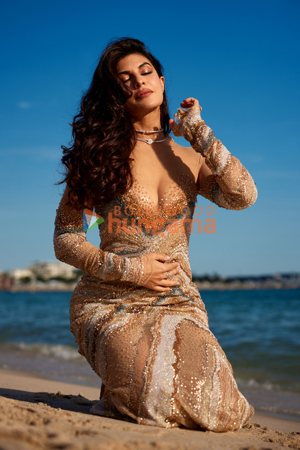 jacqueline fernandez 8 22