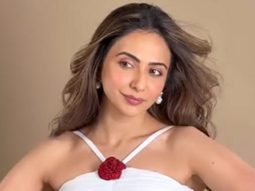 Look at the white angel! Rakul Preet Singh