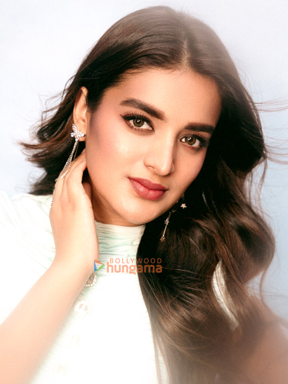nidhhi agerwal 2 37