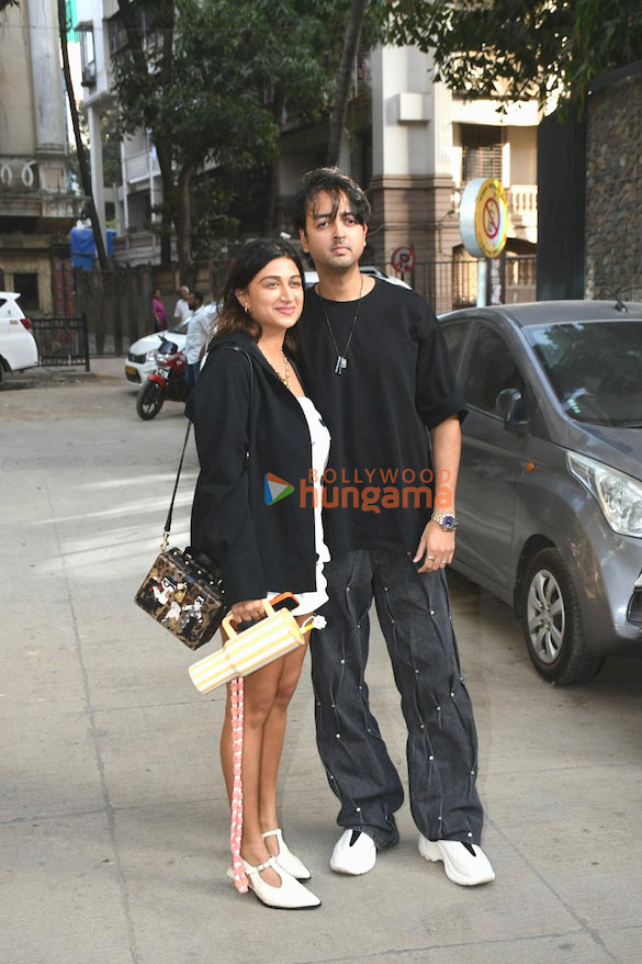 photos aamir khan ashutosh gowariker and others grace the special screening of daadi ki shaadi 4