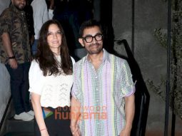 Photos: Aamir Khan, Gauri Spratt, Rajpal Yadav and Ashoke Pandit snapped in Juhu