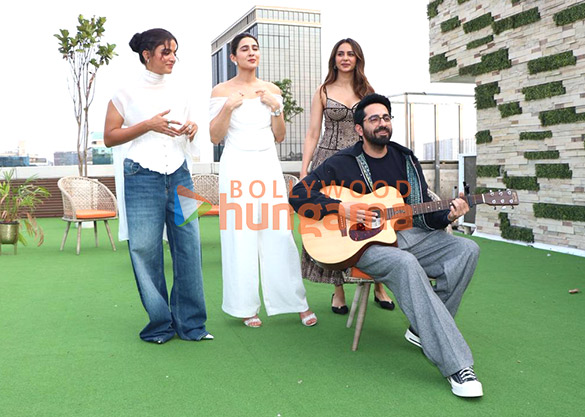 photos ayushmann khurrana rakul preet singh wamiqa gabbi and sara ali khan snapped promoting pati patni aur woh do at t series office 8