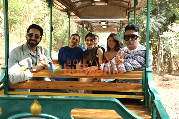 photos ayushmann khurrana sara ali khan rakul preet singh wamiqa gabbi and others grace the trailer launch of pati patni aur woh do at sanjay gandhi national park 6