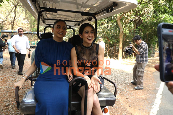 photos ayushmann khurrana sara ali khan rakul preet singh wamiqa gabbi and others grace the trailer launch of pati patni aur woh do at sanjay gandhi national park 7
