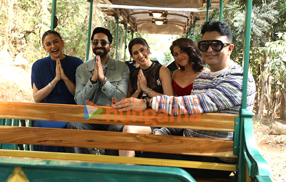 photos ayushmann khurrana sara ali khan rakul preet singh wamiqa gabbi and others grace the trailer launch of pati patni aur woh do at sanjay gandhi national park 9