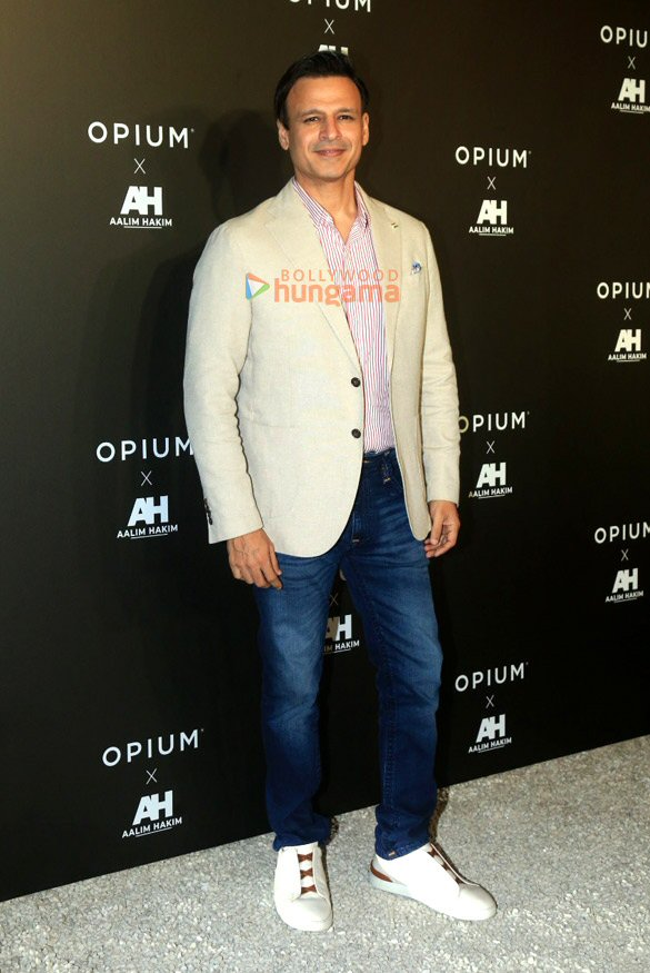 photos celebs snapped at exclusive unveiling of aalim hakims opium collection at gigi bandra 21