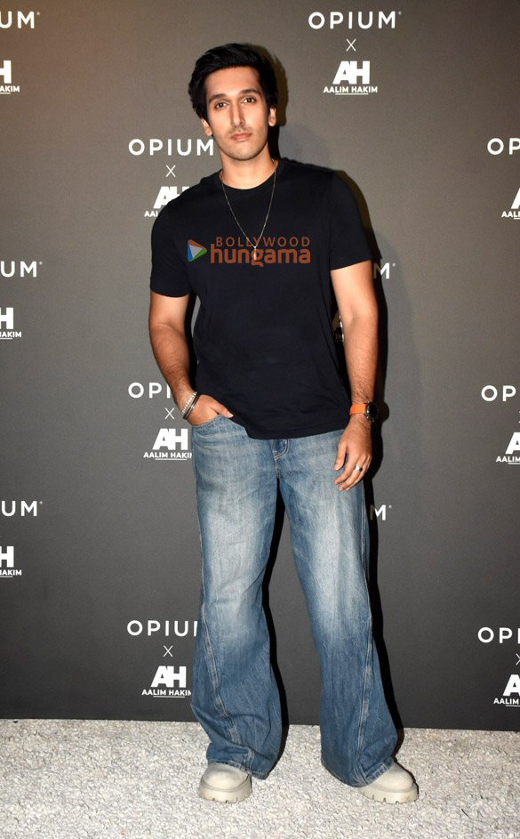 photos celebs snapped at exclusive unveiling of aalim hakims opium collection at gigi bandra 24