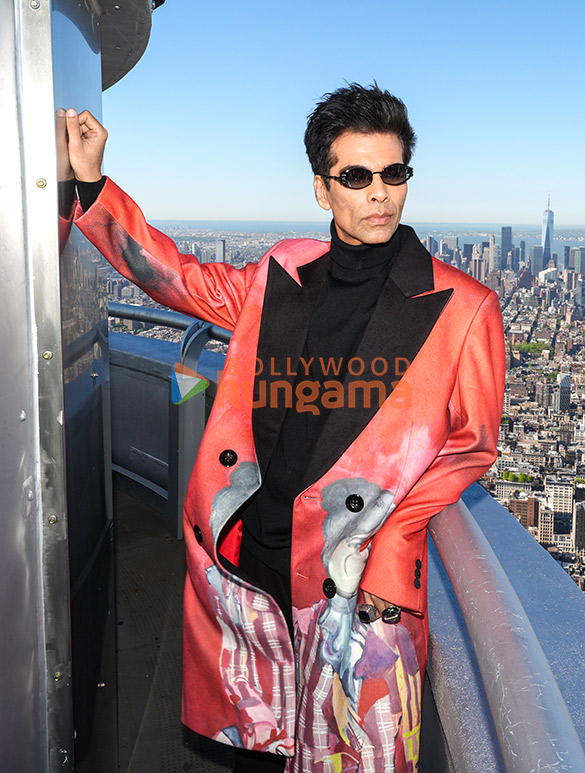 photos karan johar visits the empire state building 6