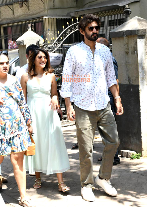 photos malaika arora kritika kamra amrita arora and others snapped in bandra 9