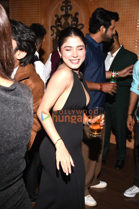 photos rupali ganguly celebrates her birthday with delnaaz irani tanishaa mukerji and others at belmarose sahara star mumbai 12