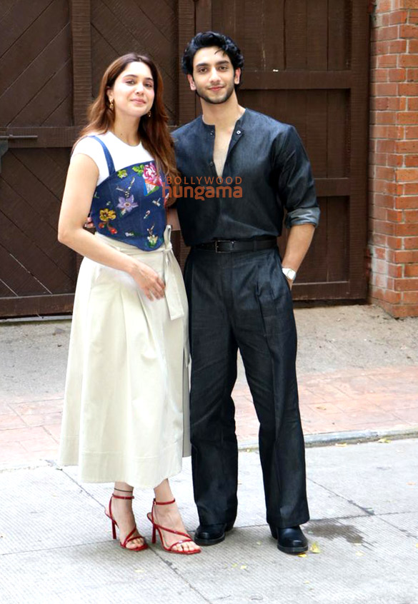 photos vedang raina sharvari and imtiaz ali snapped promoting main vaapas aaunga 1