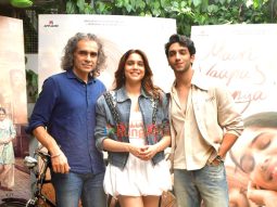 Photos: Vedang Raina, Sharvari and Imtiaz Ali snapped promoting their film Main Vaapas Aaunga