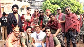 On The Sets Of The Movie Welcome To The Jungle