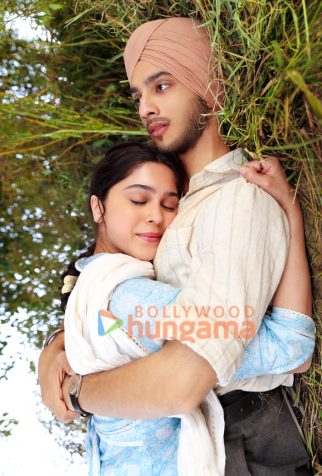 Main Vaapas Aaunga stills
