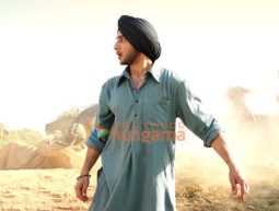 Main Vaapas Aaunga stills