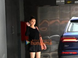 Photos: Aditi Rao Hydari snapped outside a gym in Bandra