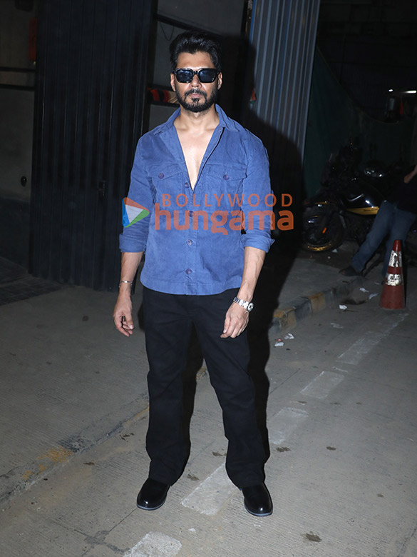 photos akansha ranjan kapoor amol parashar and others grace the special screening of gram chikitsalay 18