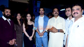 Photos: Dino Morea, Manjari Fadnnis and others grace the Tapout Fitness grand launch