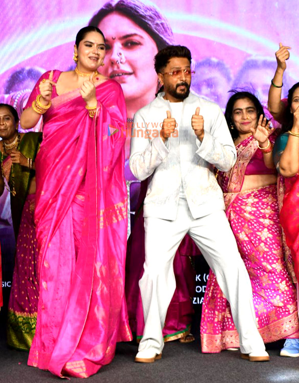 photos riteish deshmukh and anjali anand snapped at the song launch of saree for the film dhamaal 4 3