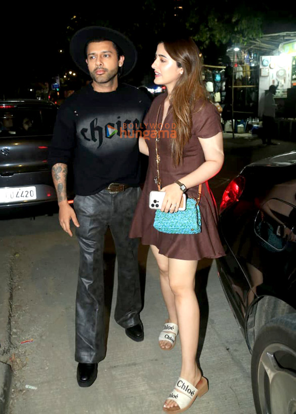 photos stebin ben and nupur sanon snapped in bandra 2