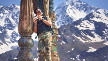 Welcome To The Jungle movie stills