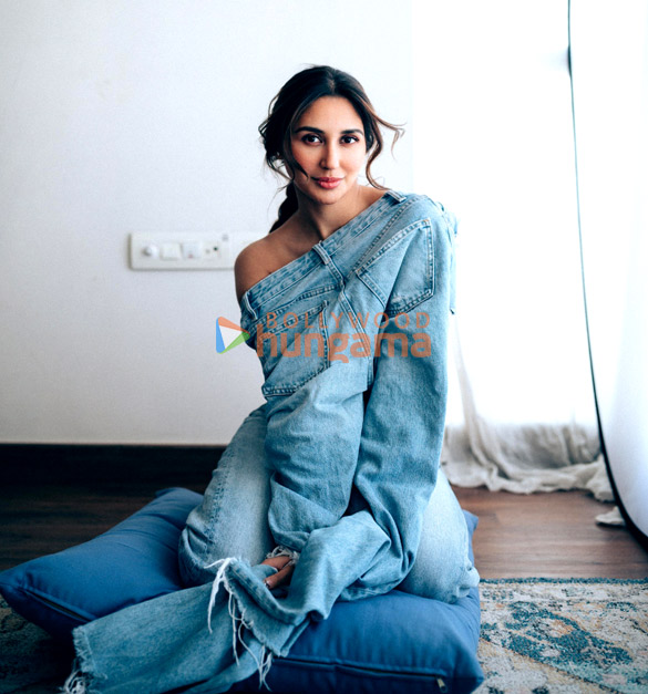 nikita dutta 4 114