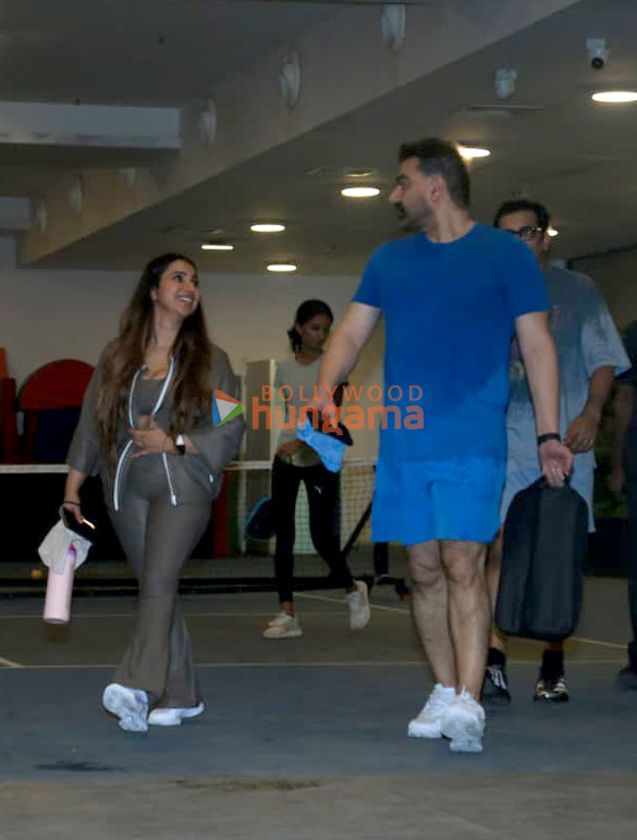 photos arbaaz khan and sshura khan snapped in bandra 2 4