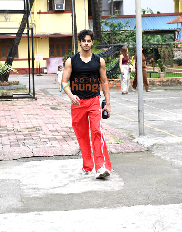 photos ishaan khatter snapped at a gym in bandra 6
