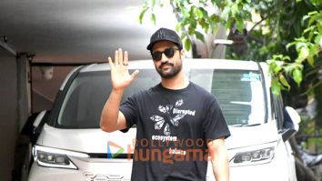 Photos: Vicky Kaushal and Kriti Sanon snapped at Matrix office in Santacruz