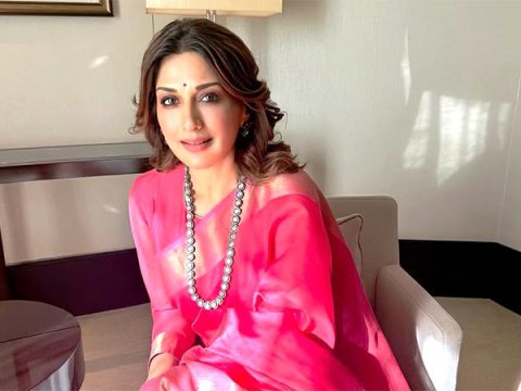 Sonali Bendre turns presenter with Marathi film Sohla, set for October 16 release Sonali Bendre turns presenter with Marathi film Sohla, set for October 16 release