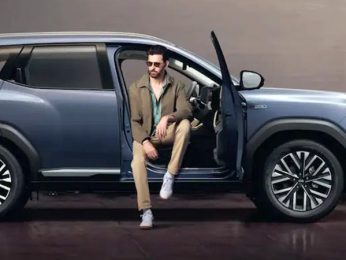 Hrithik Roshan joins Nissan India as brand ambassador for Tekton SUV Hrithik Roshan joins Nissan India as brand ambassador for Tekton SUV