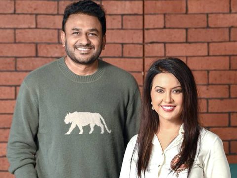Amruta Fadnavis signs exclusive full-spectrum representation deal with Warner Music India Amruta Fadnavis signs exclusive full-spectrum representation deal with Warner Music India