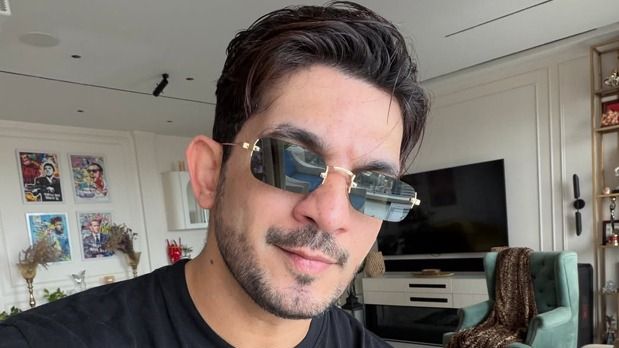 Arjun Bijlani meets with car accident amid Chumbak Colony promotions, team confirms he is safe
