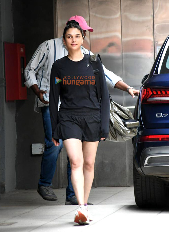 photos aditi rao hydari snapped outside a gym in bandra 236 4