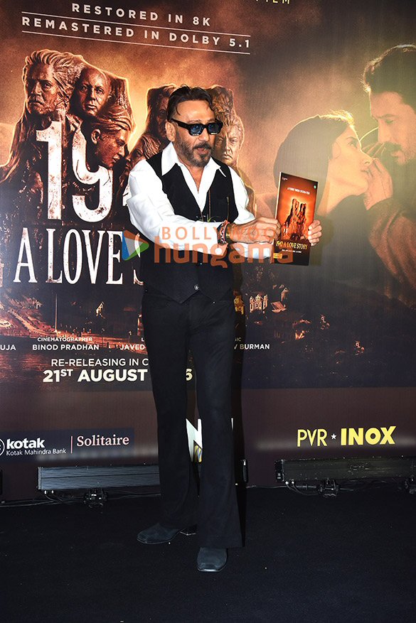 photos anil kapoor jackie shroff vidhu vinod chopra and others at the re release of 1942 a love story 6