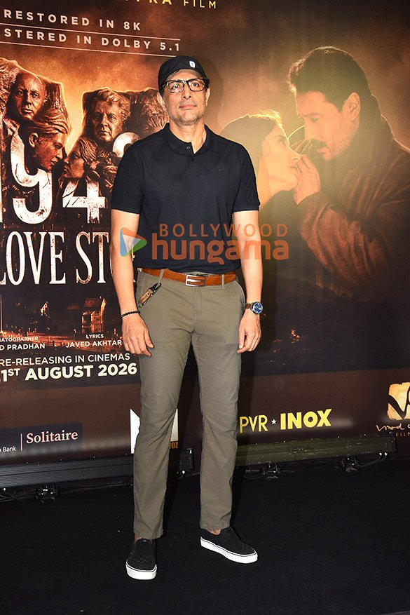 photos anil kapoor jackie shroff vidhu vinod chopra and others at the re release of 1942 a love story 9