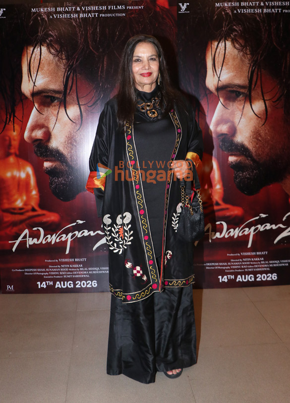 photos emraan hashmi disha patani wamiqa gabbi and others grace the premiere of awarapan 2 6